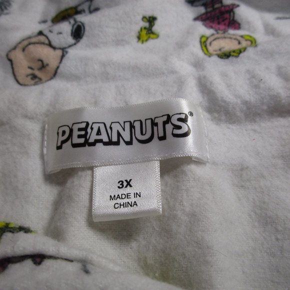 New Snoopy's Peanuts Flannel Pajama set  Size 3 XL with Blue Piping - Picture 2 of 5